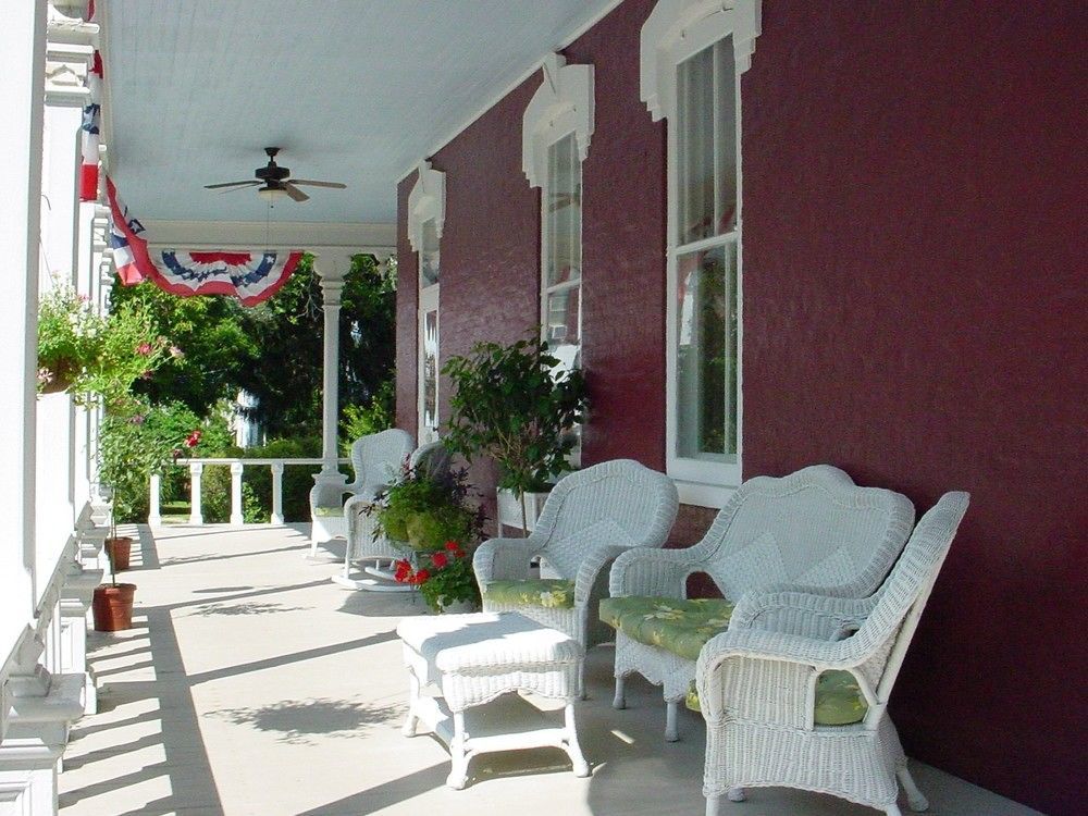 Lovelace Manor Bed And Breakfast Ланкастер Экстерьер фото