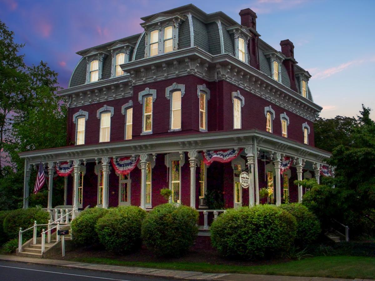 Lovelace Manor Bed And Breakfast Ланкастер Экстерьер фото