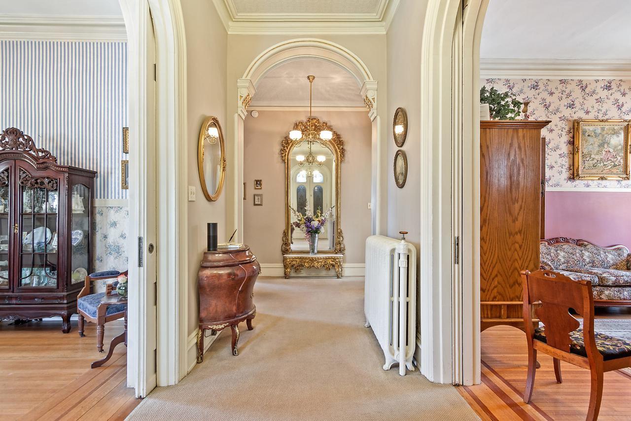 Lovelace Manor Bed And Breakfast Ланкастер Экстерьер фото